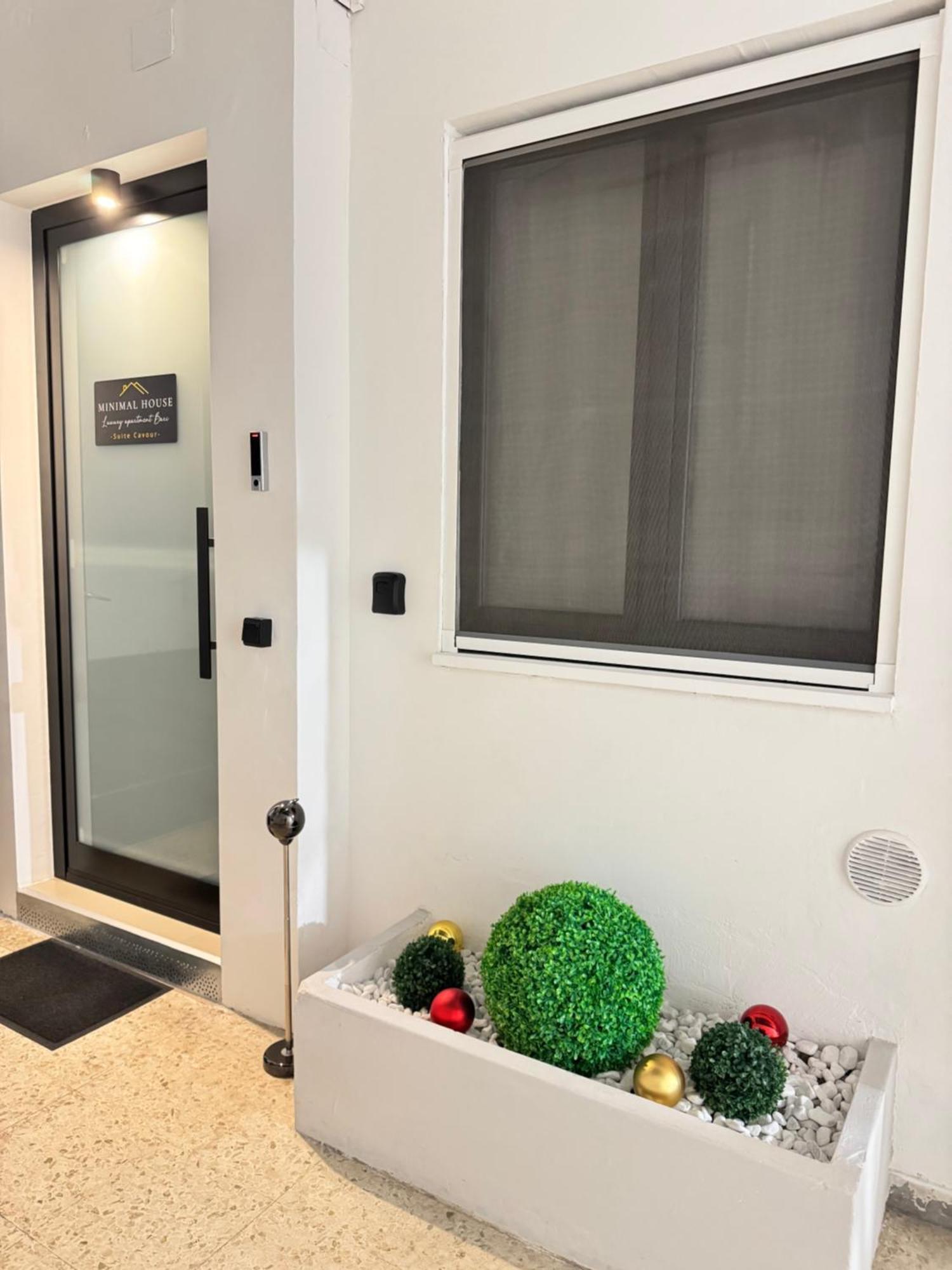 Luxury Apartment - Suite Cavour 巴里 外观 照片