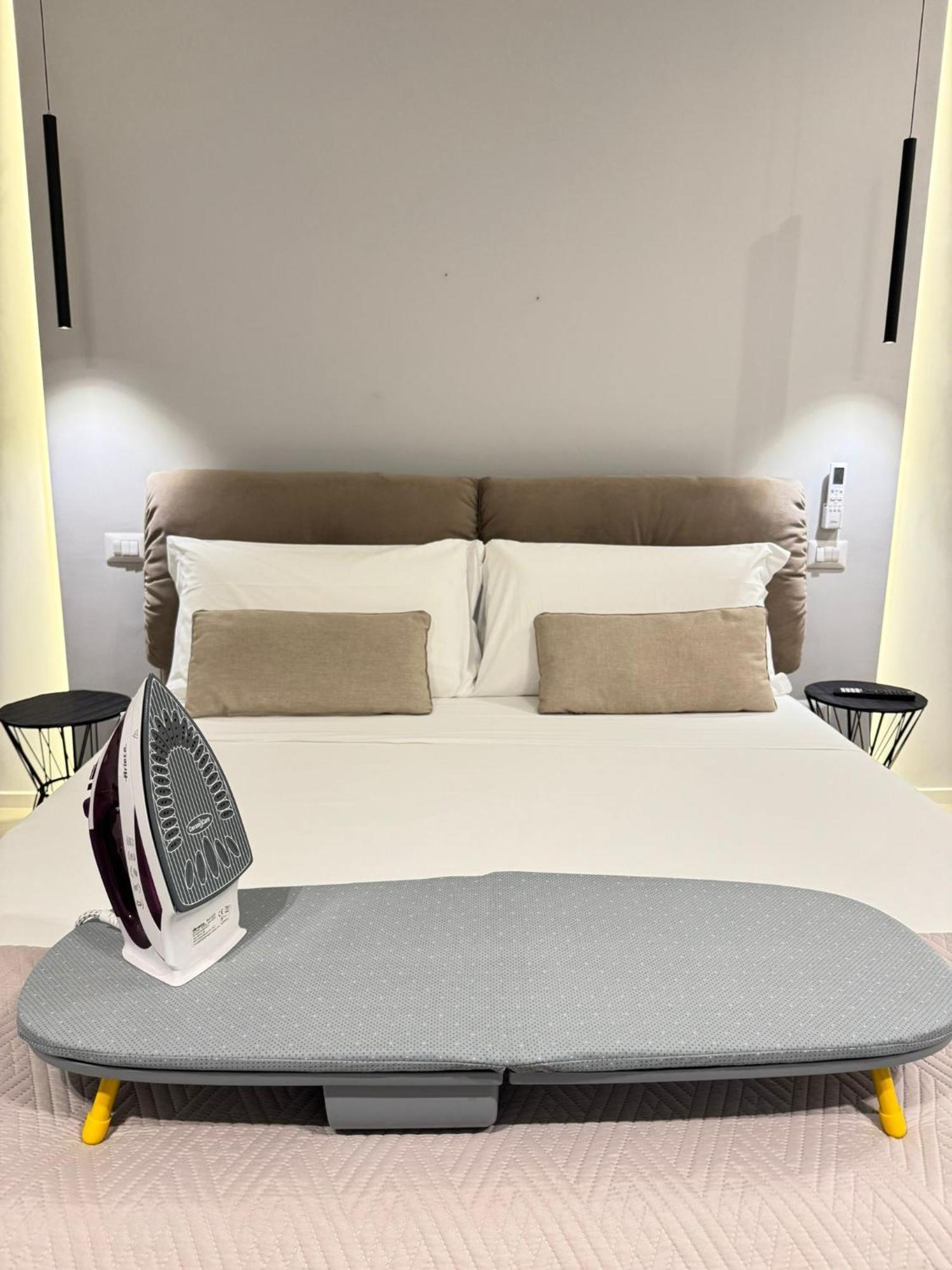 Luxury Apartment - Suite Cavour 巴里 外观 照片